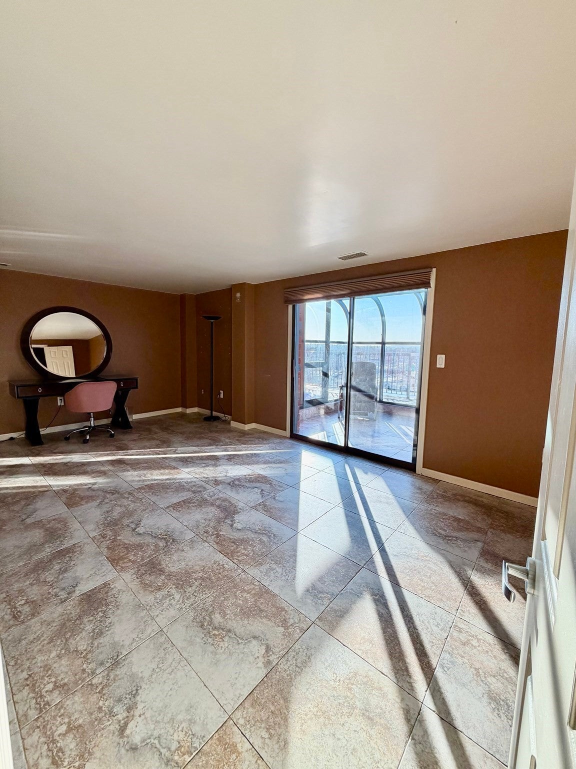 30 Revere Beach Pkwy #711, Medford, MA, 30 Revere Beach Pkwy #711, Medford, MA Photo #19