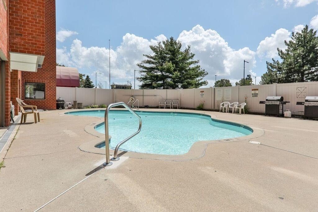 30 Revere Beach Pkwy #711, Medford, MA, 30 Revere Beach Pkwy #711, Medford, MA Photo #41