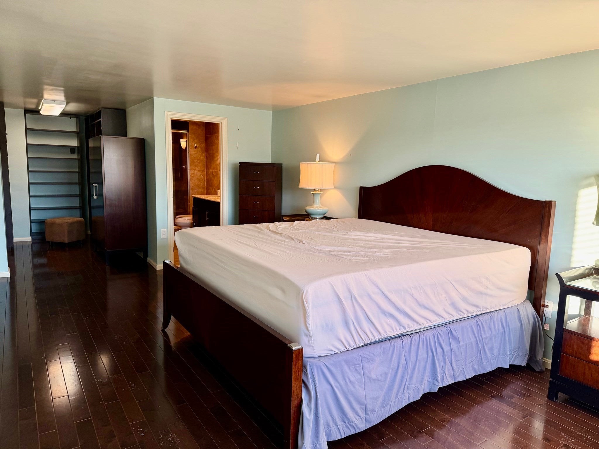 30 Revere Beach Pkwy #711, Medford, MA, 30 Revere Beach Pkwy #711, Medford, MA Photo #32