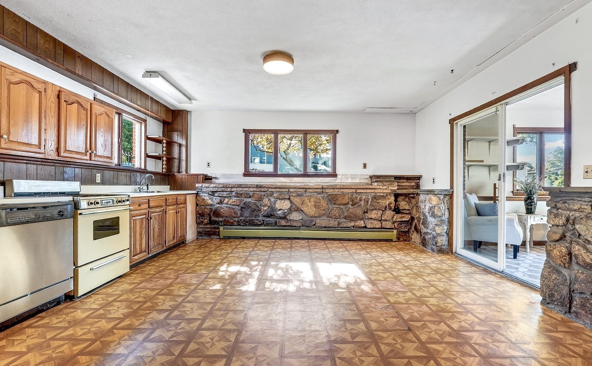 39 Buckman St, Woburn, MA Photo #21