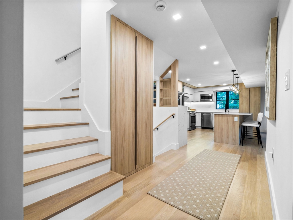 6 Wiswall Cir 6