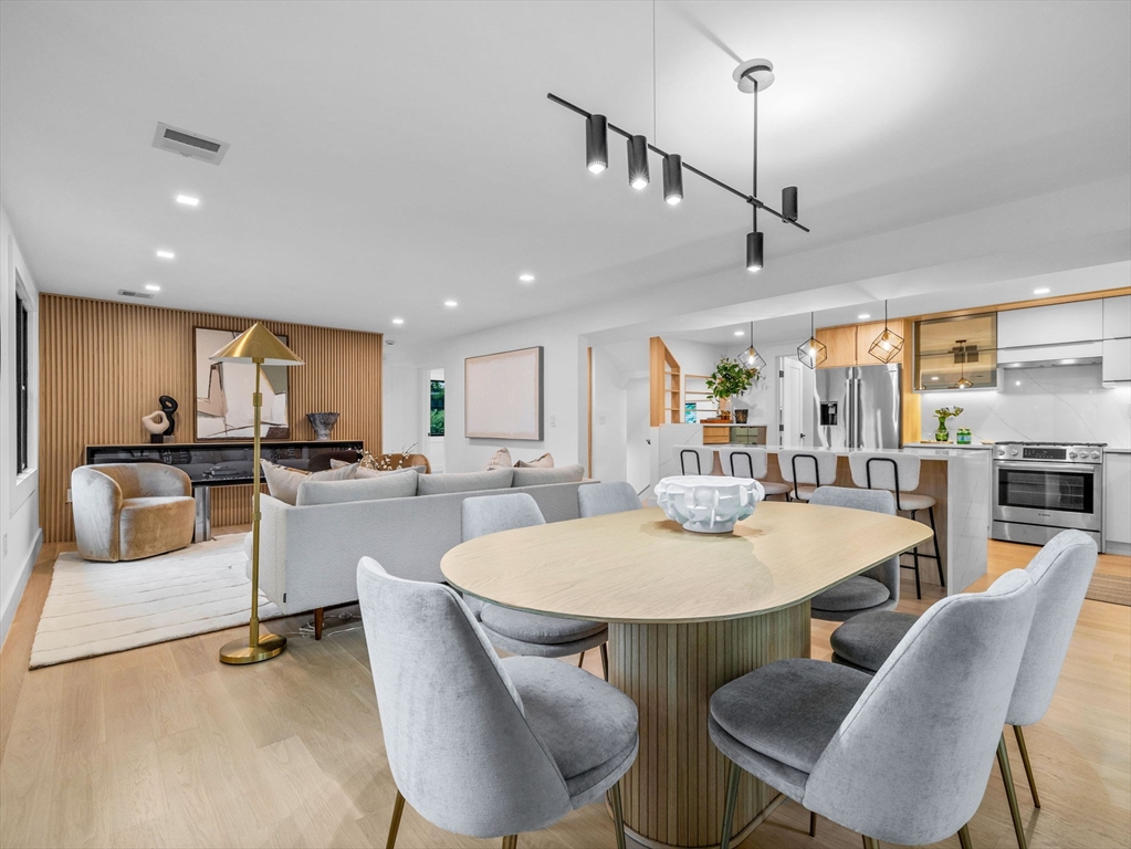 6 Wiswall Cir 6