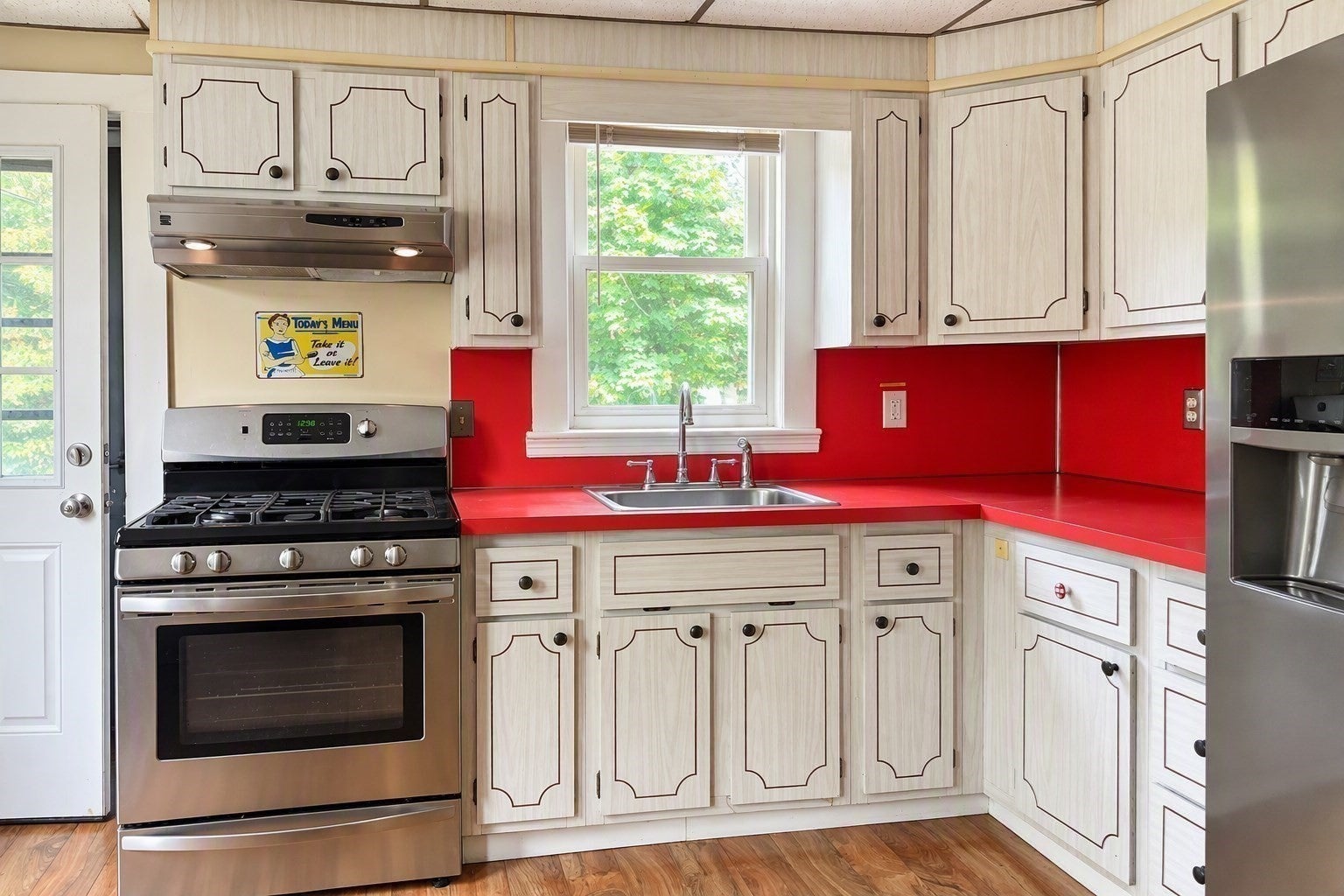 533 Main St 533