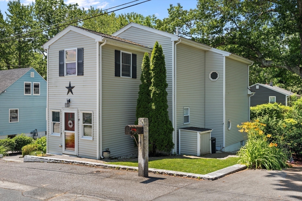45 Maplewood Ave