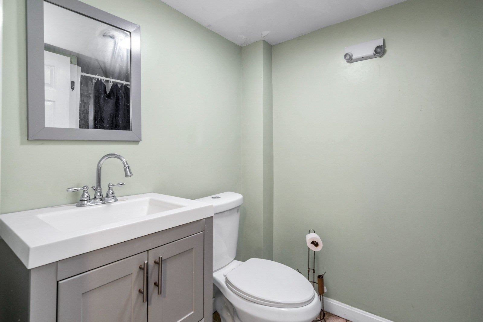 84 E Haverhill St, Lawrence, MA, 84 E Haverhill St, Lawrence, MA Photo #12