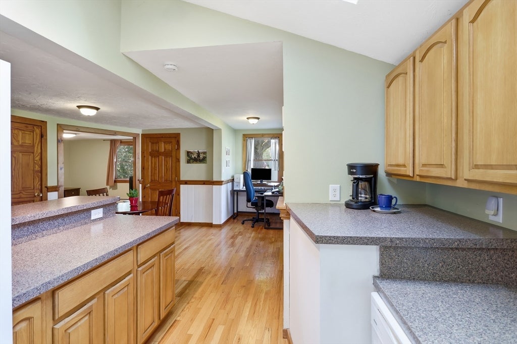3 Benjamin Road, Shirley, MA Photo #14