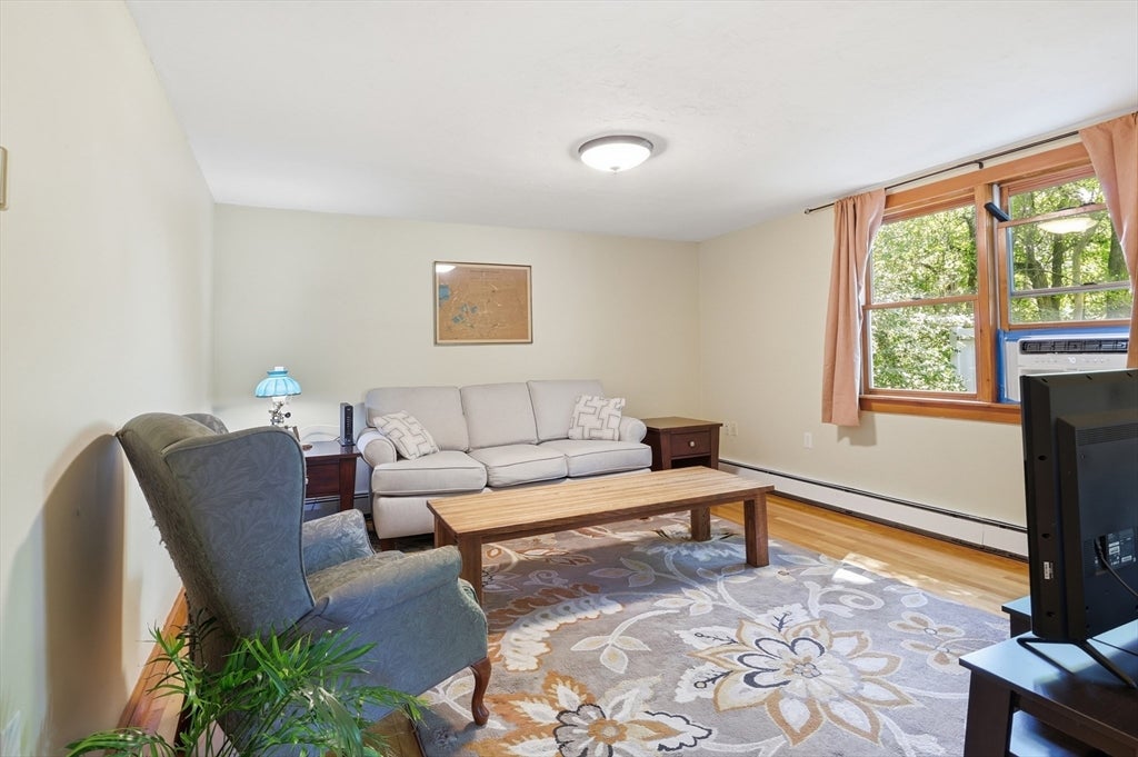 3 Benjamin Road, Shirley, MA Photo #4