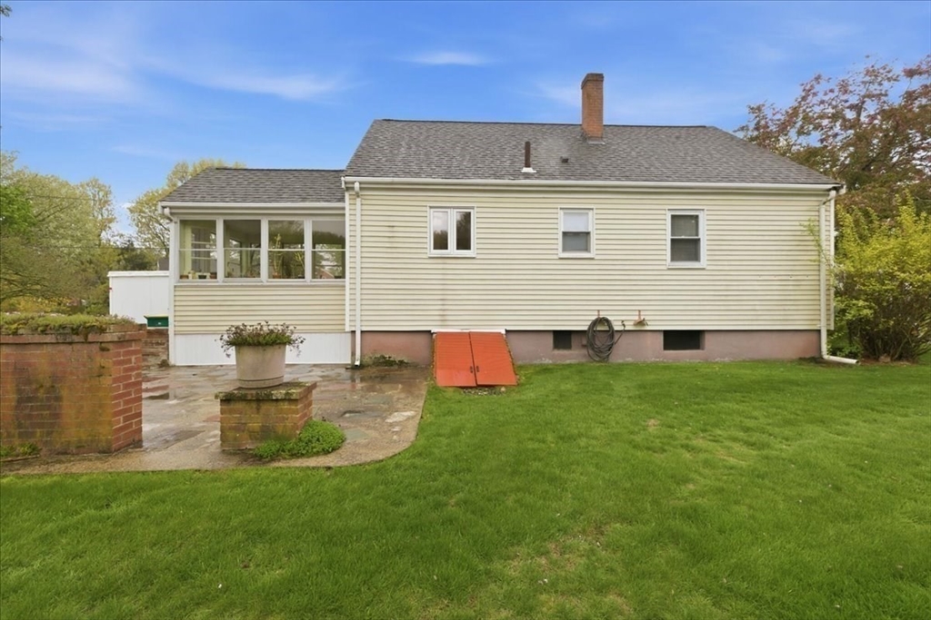 26 Donald Tennant Circle