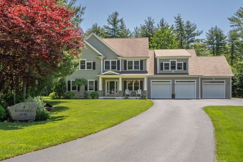 4 Kestrel Way Carver MA 02330