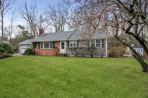 89 Indian Trl Scituate MA 02066