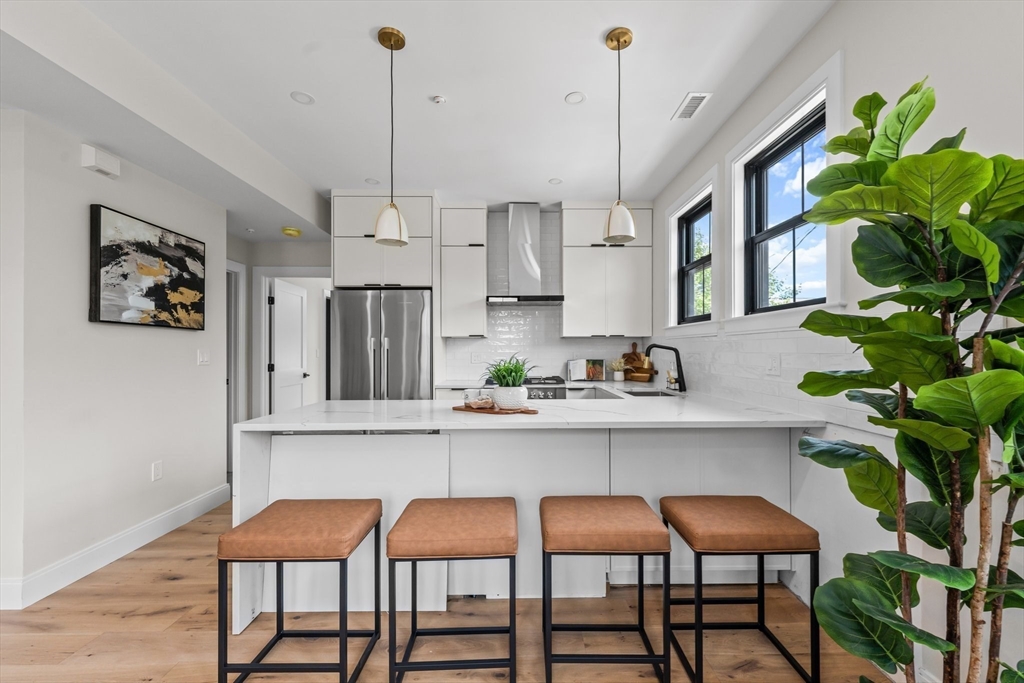 130 Cushing Street PH1