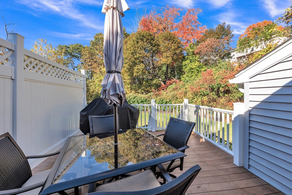 83 Newton Ave., N