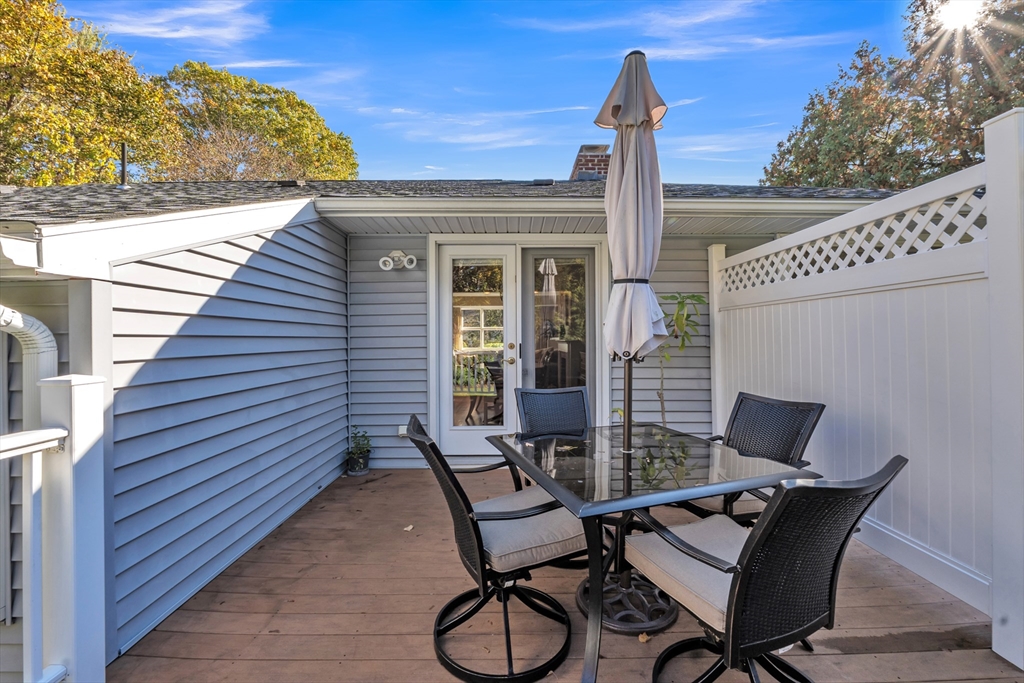 83 Newton Ave., N