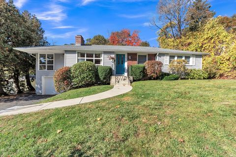 83 Newton Ave., N Worcester MA 01602