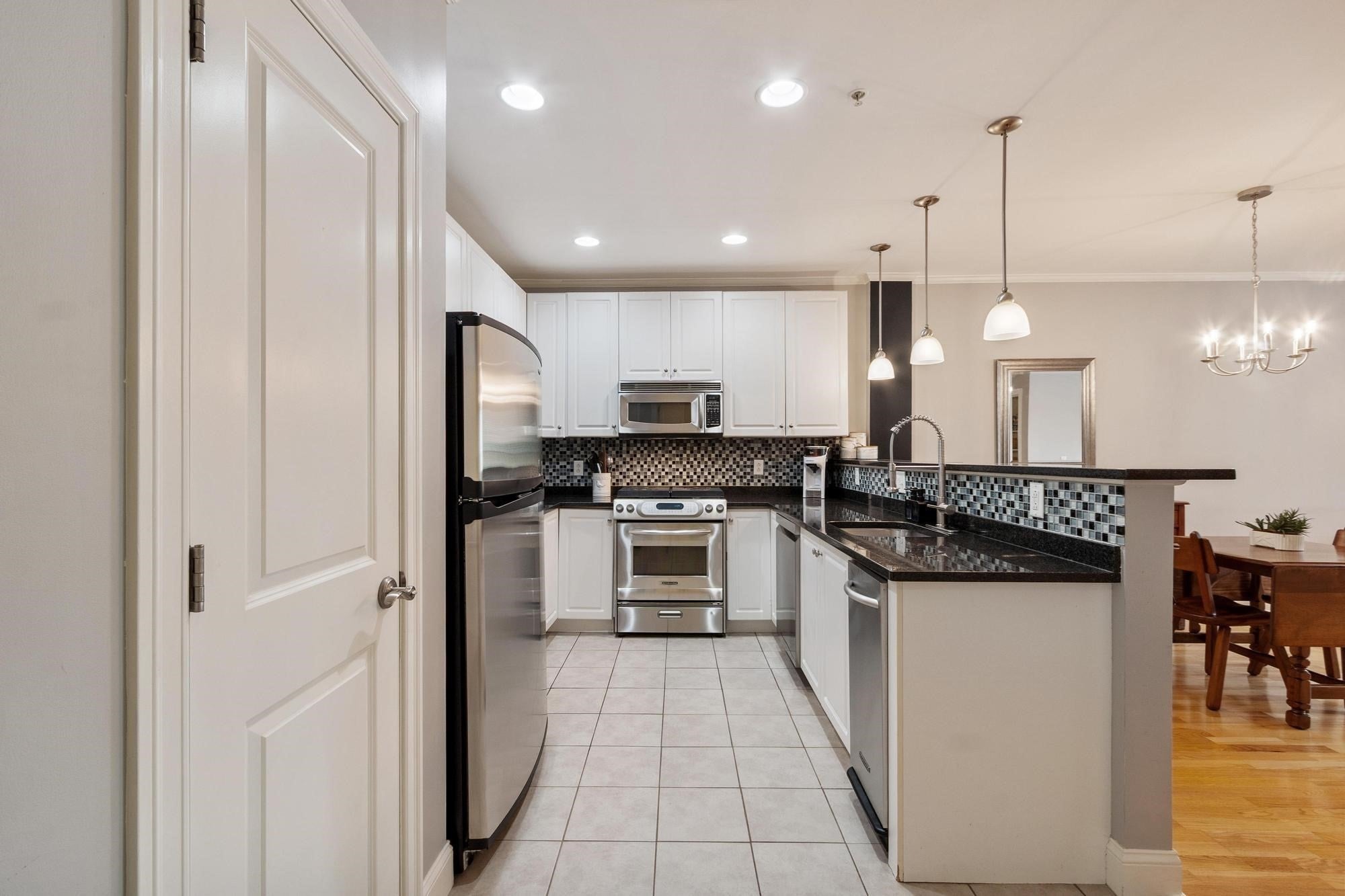 1 Harvest Dr #108, North Andover, MA, 1 Harvest Dr #108, North Andover, MA Photo #7