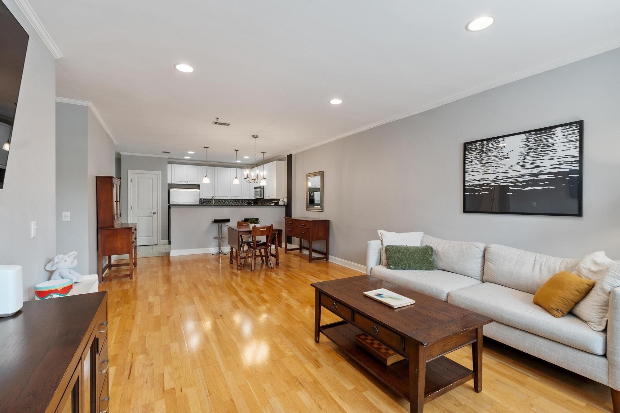 1 Harvest Dr #108, North Andover, MA, 1 Harvest Dr #108, North Andover, MA Photo #4