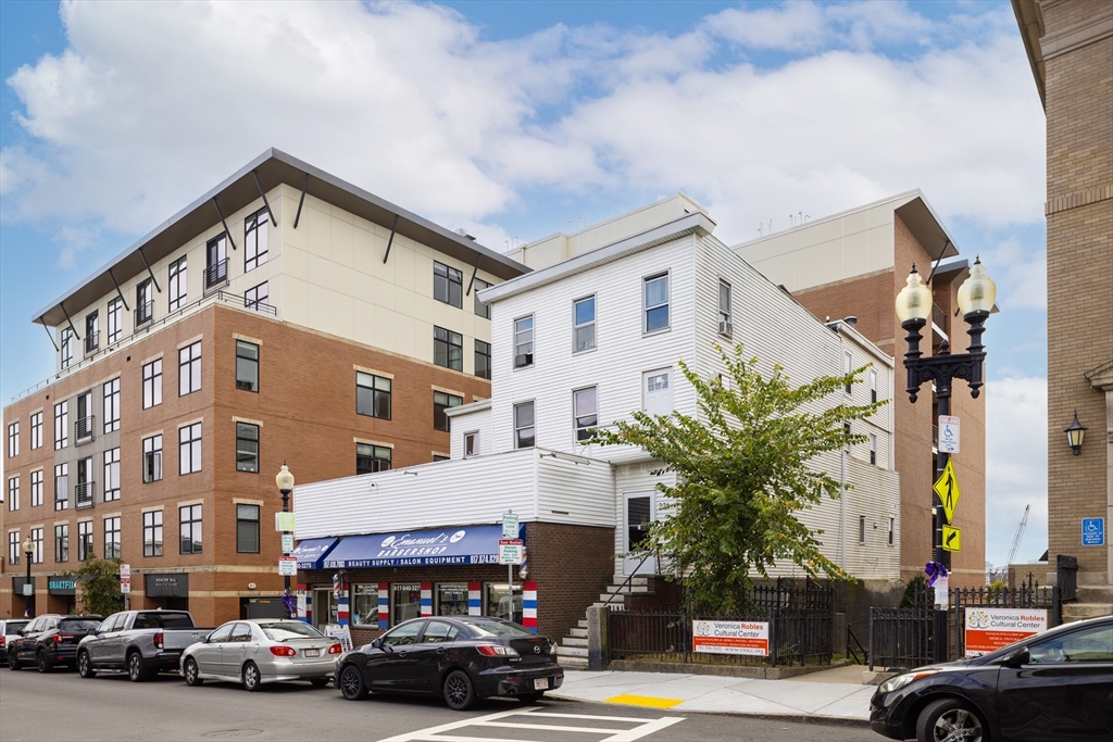 272-274B Meridian