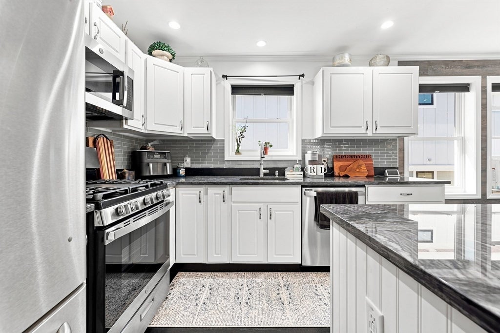 20 Cable Ave #16, Salisbury, MA Photo #21