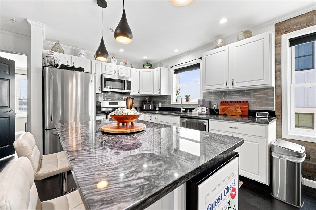 20 Cable Ave #16, Salisbury, MA Photo #17