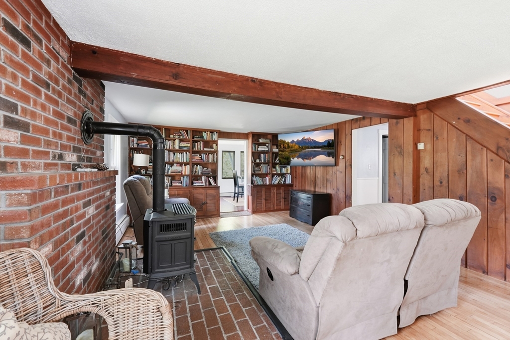 609 Willard St, Leominster, MA, 609 Willard St, Leominster, MA Photo #14