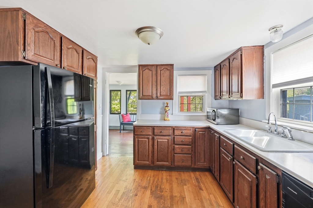 609 Willard St, Leominster, MA, 609 Willard St, Leominster, MA Photo #7