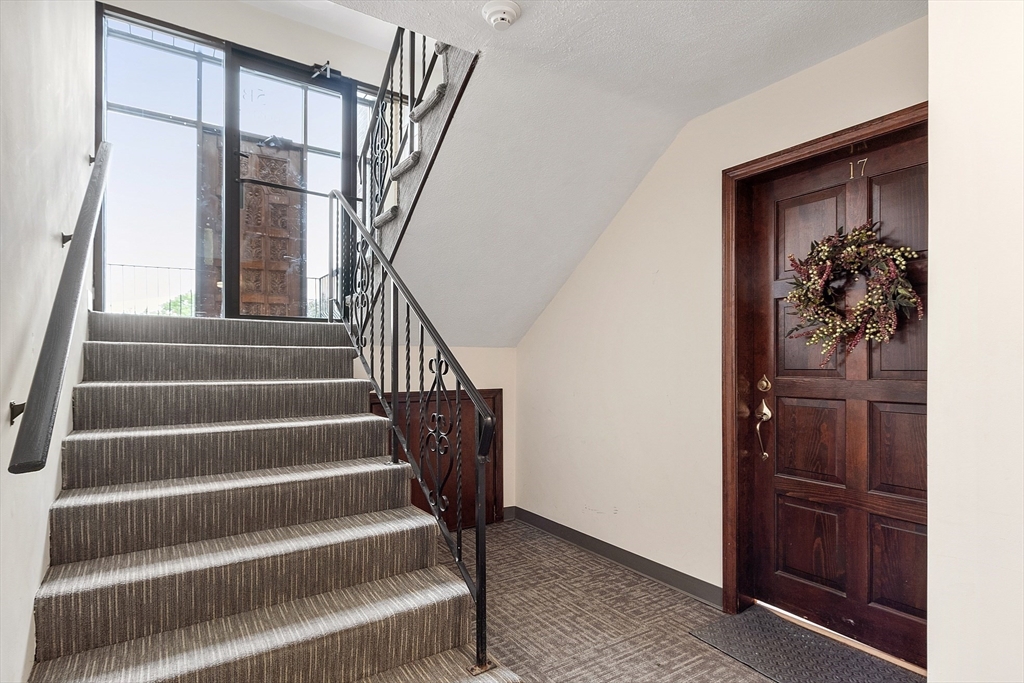 5 Thomas St P17