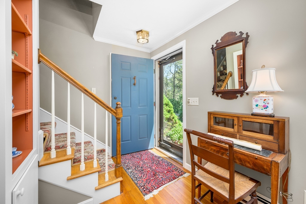 43 Village Dr