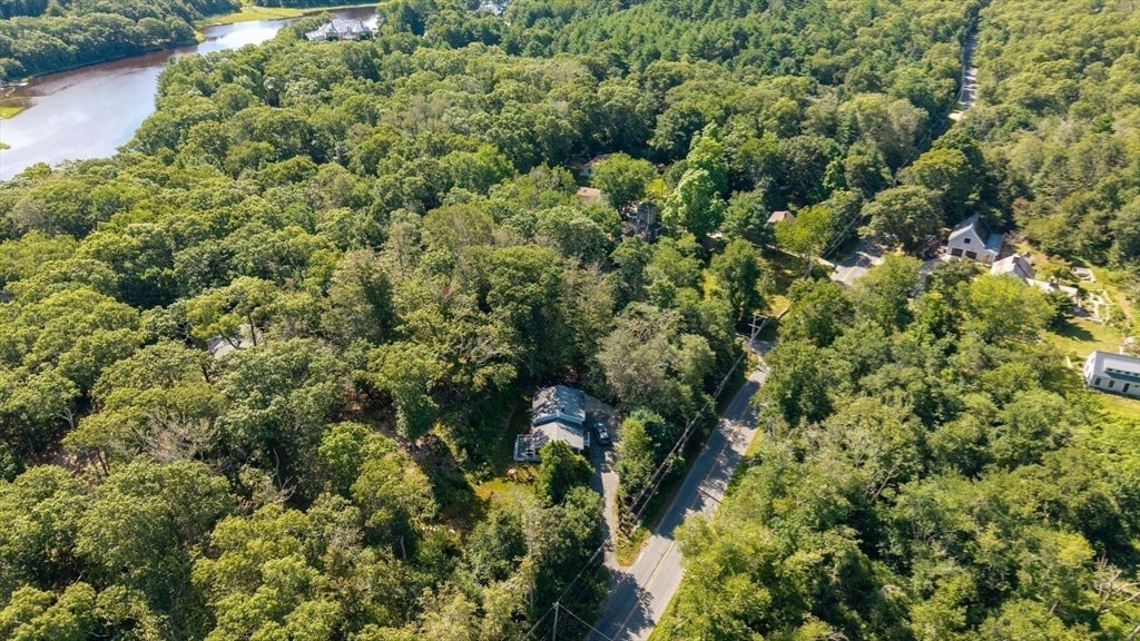 118 Horseneck Rd