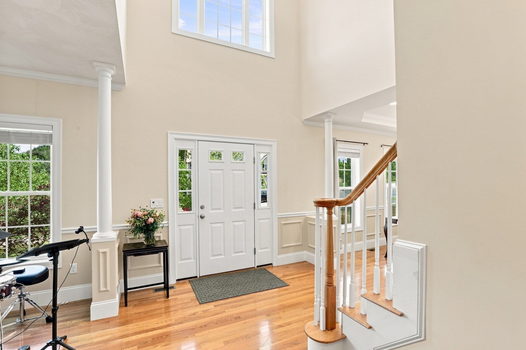 9 Forbes Rd, Hudson, MA, 9 Forbes Rd, Hudson, MA Photo #3