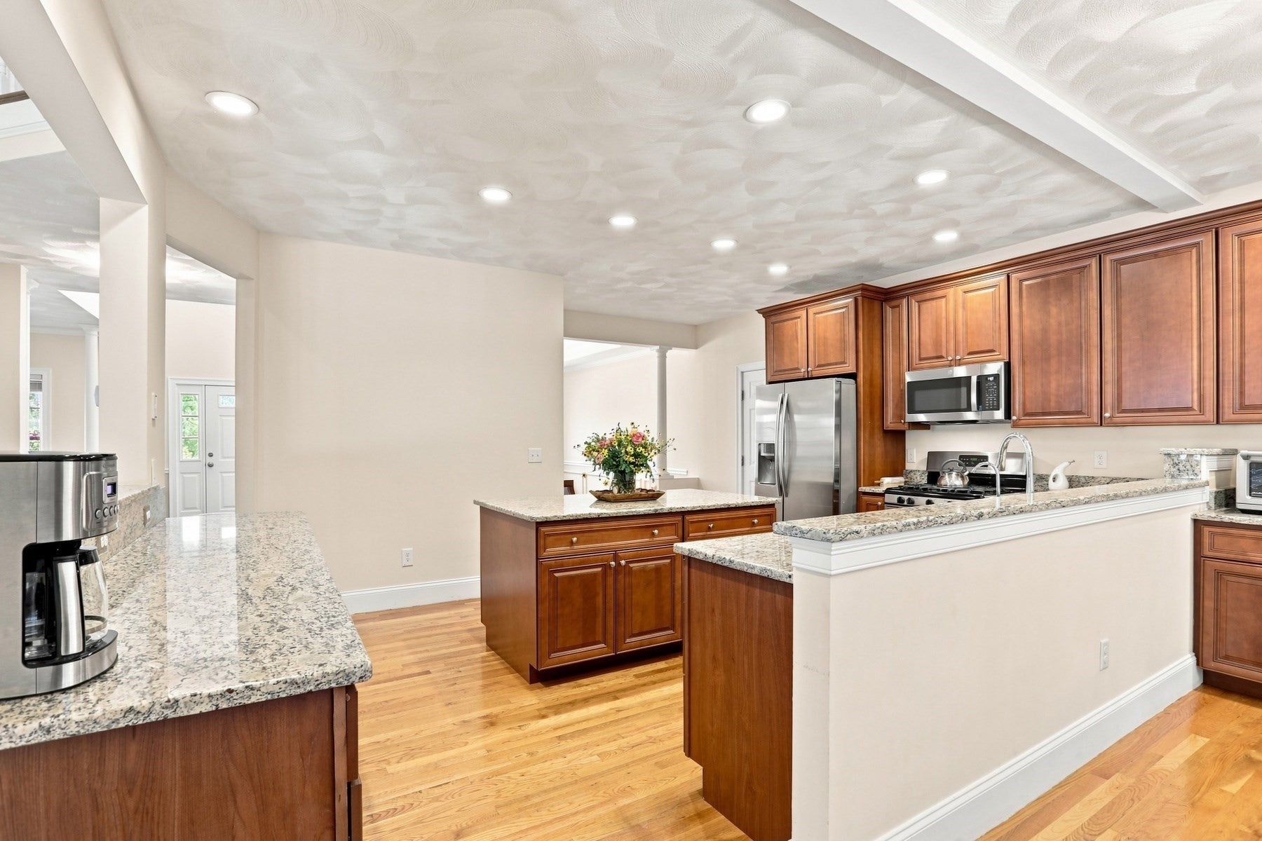 9 Forbes Rd, Hudson, MA, 9 Forbes Rd, Hudson, MA Photo #11