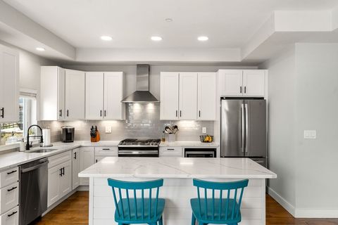 Photo of 1400 Columbia Road #1, Boston, MA 02127 (MLS # 73532238)
