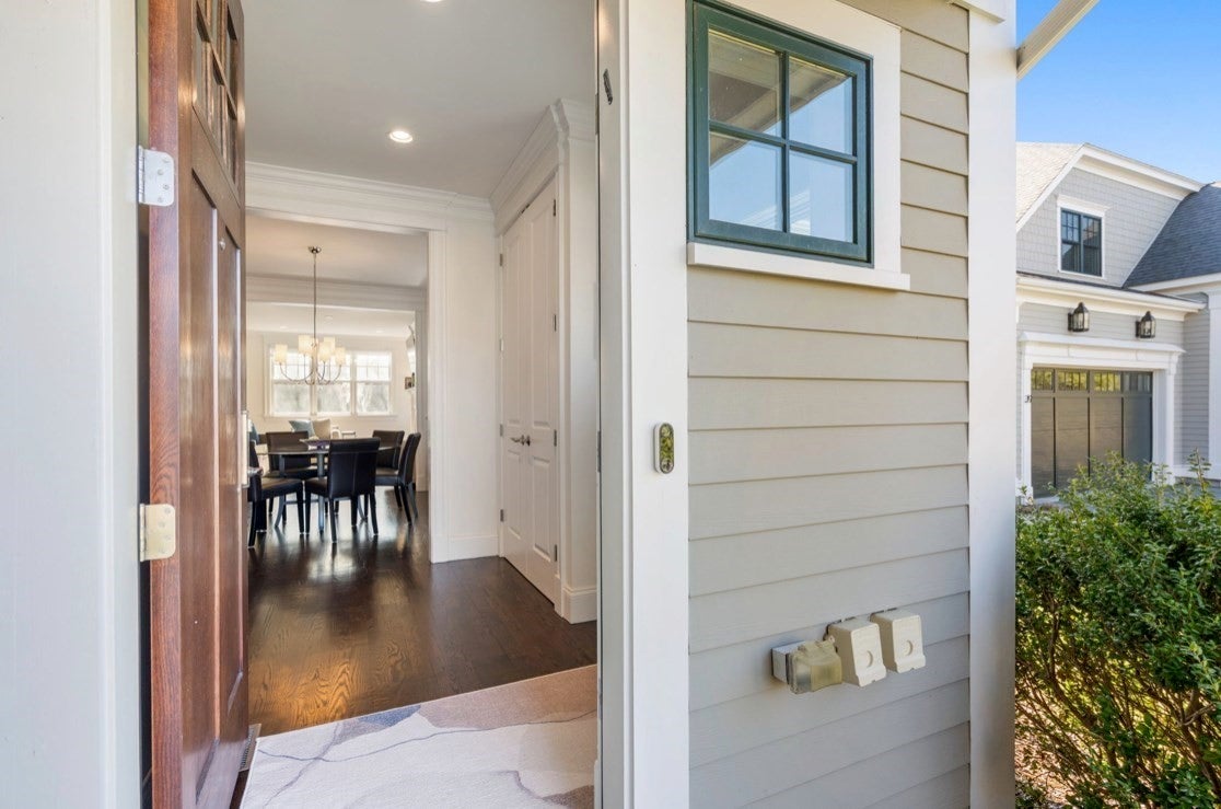 41 Lillian Way 41