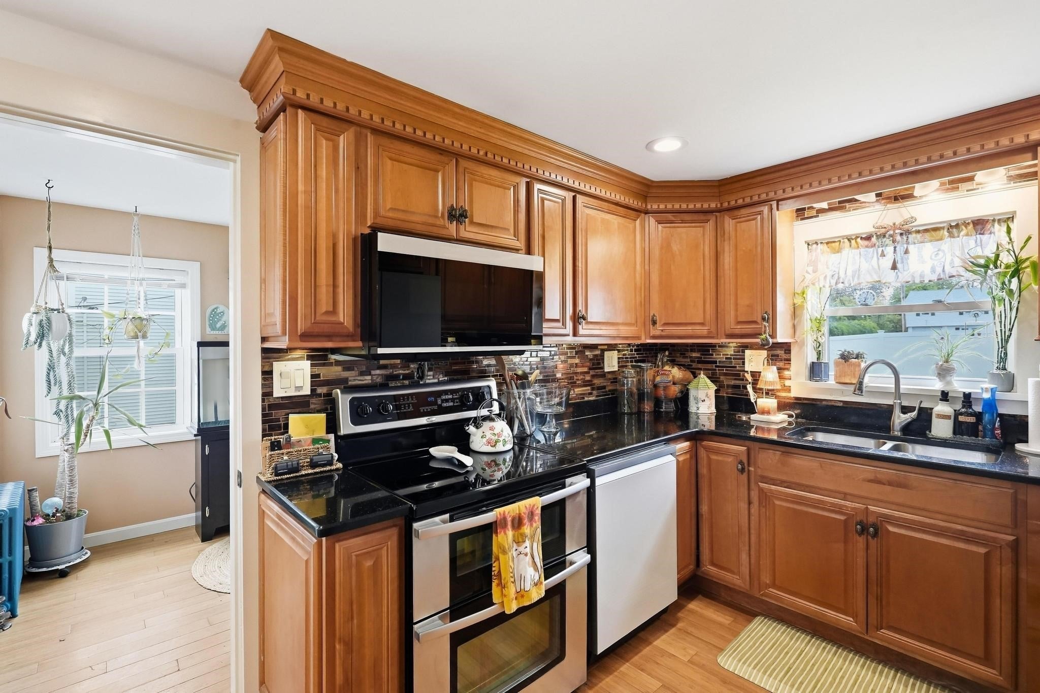 40 Rossi St, Methuen, MA Photo #8