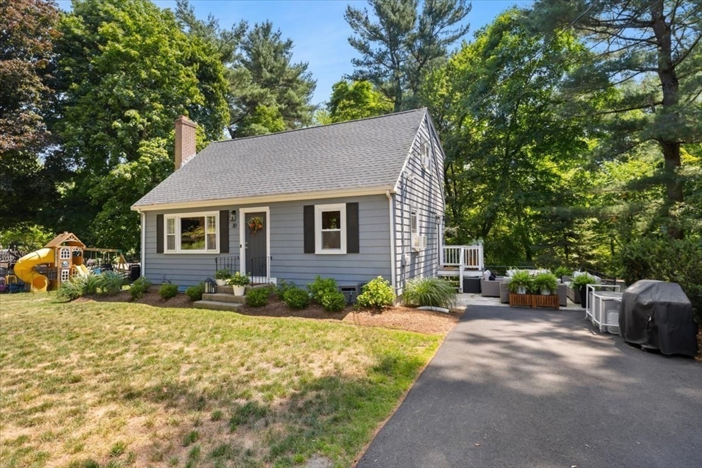 30 Chestnut St