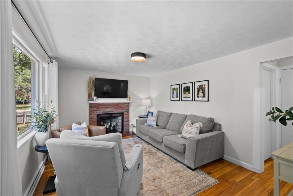 30 Chestnut St