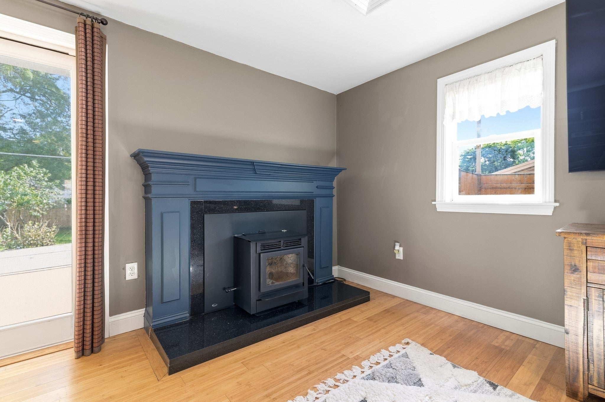 25 Marie Ave, Brockton, MA, 25 Marie Ave, Brockton, MA Photo #10