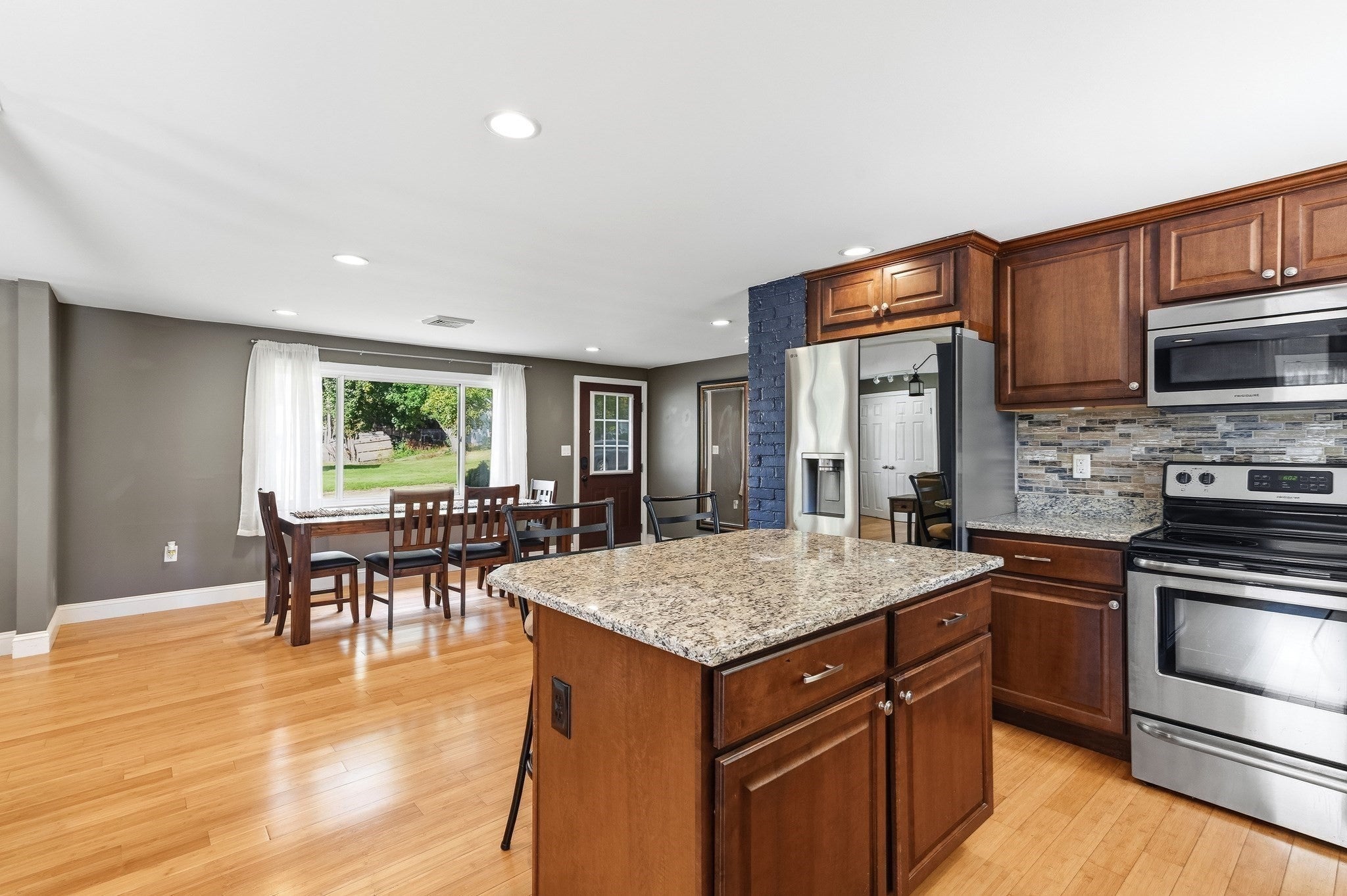 25 Marie Ave, Brockton, MA, 25 Marie Ave, Brockton, MA Photo #7