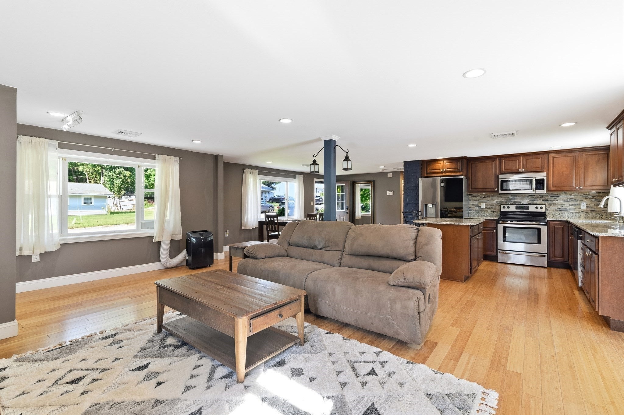 25 Marie Ave, Brockton, MA, 25 Marie Ave, Brockton, MA Photo #12