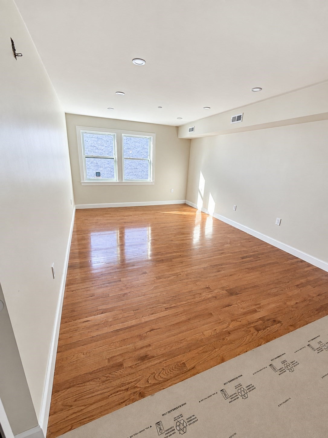 926 Broadway #5, Chelsea, MA, 926 Broadway #5, Chelsea, MA Photo #2