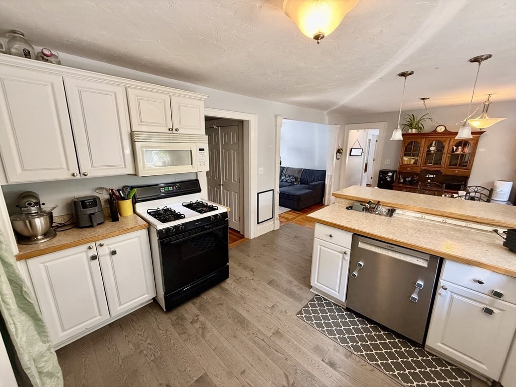 55 Storrs Avenue #2, Braintree, MA, 55 Storrs Avenue #2, Braintree, MA Photo #3