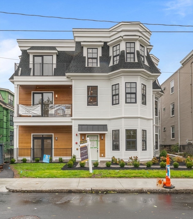 33 Pearl St. 1