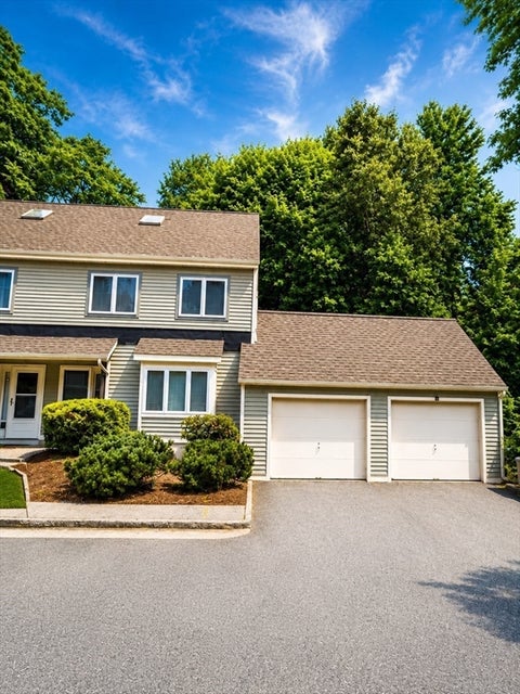 Photo of 164 Weatherstone Dr #164, Worcester, MA 01604 (MLS # 73540986)