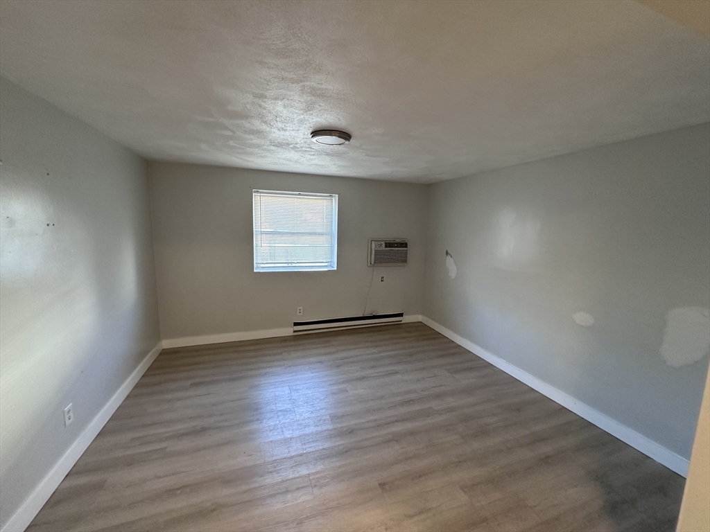 20 Hysil Avenue 11