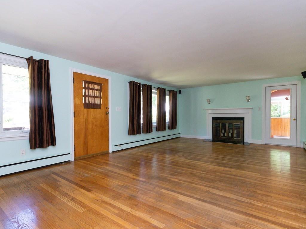 17 Longhill Rd
