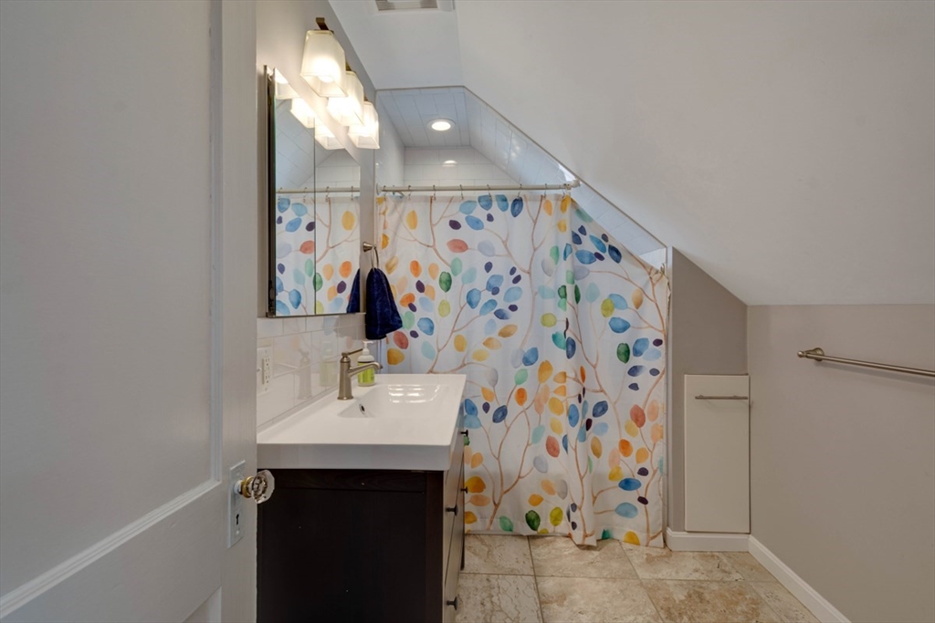 51 Tyler Ave, Medford, MA Photo #28