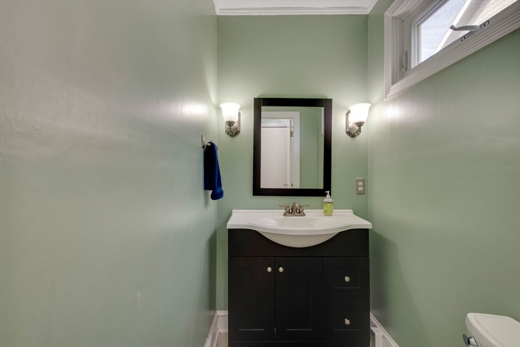 51 Tyler Ave, Medford, MA Photo #22