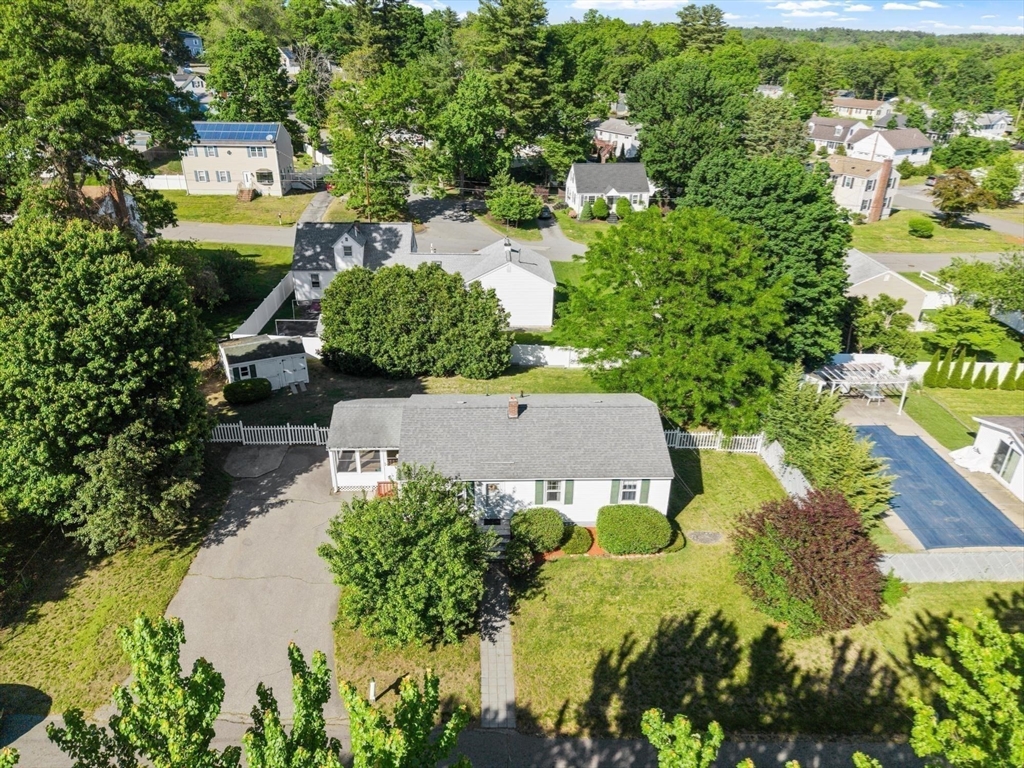 27 Sunset Rd