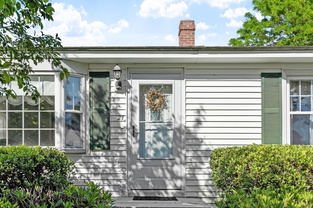 27 Sunset Rd