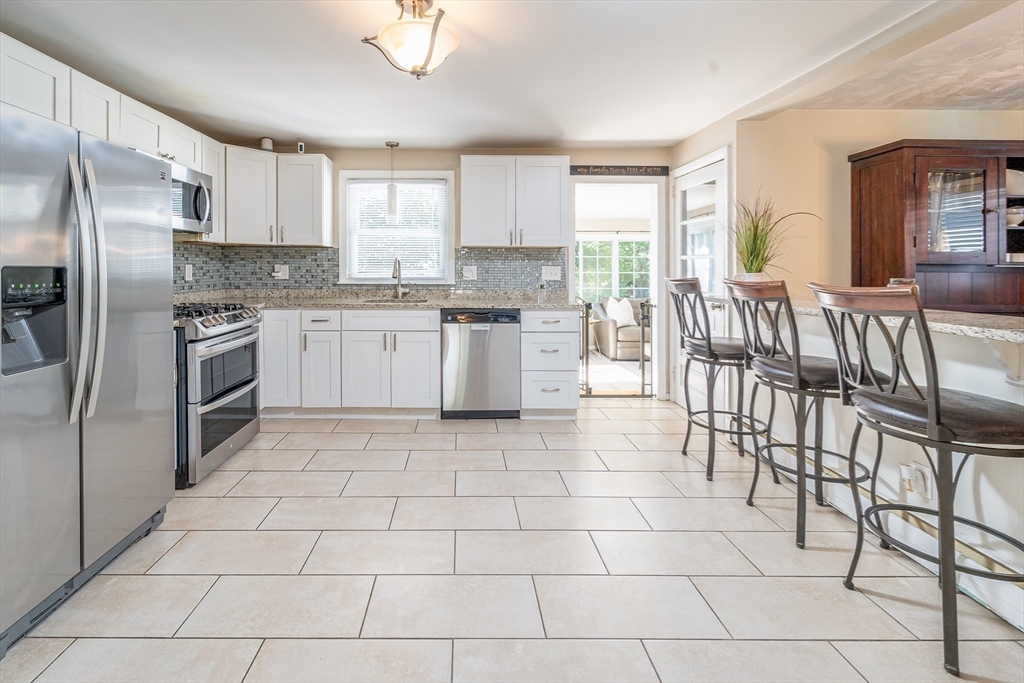 20 Oak Ridge Cir
