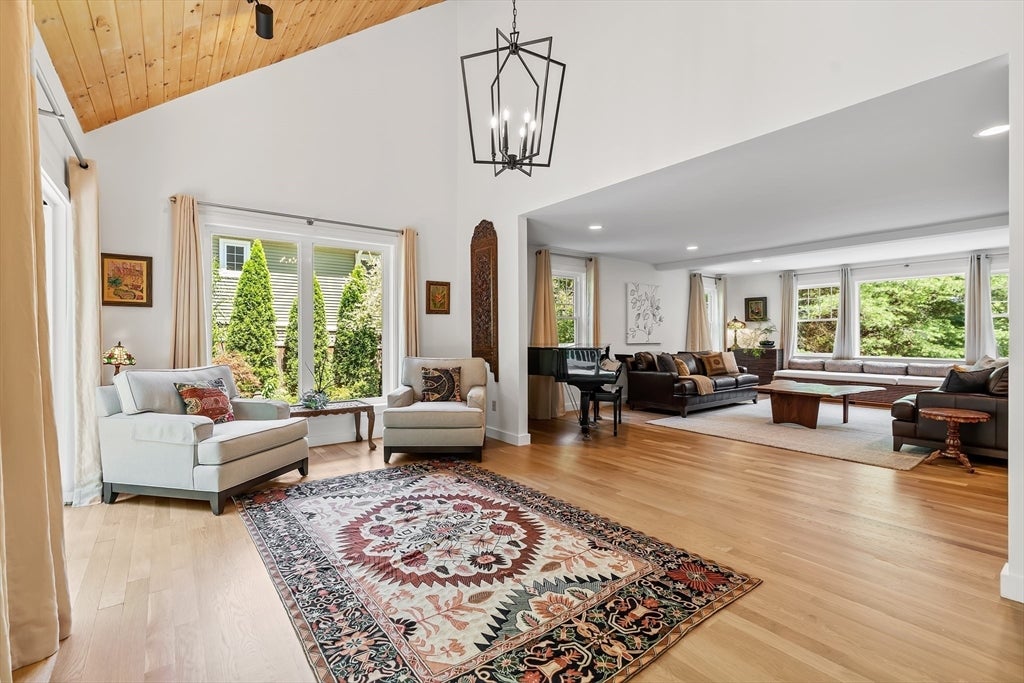 334 Farm Road, Marlborough, MA, 334 Farm Road, Marlborough, MA Photo #17